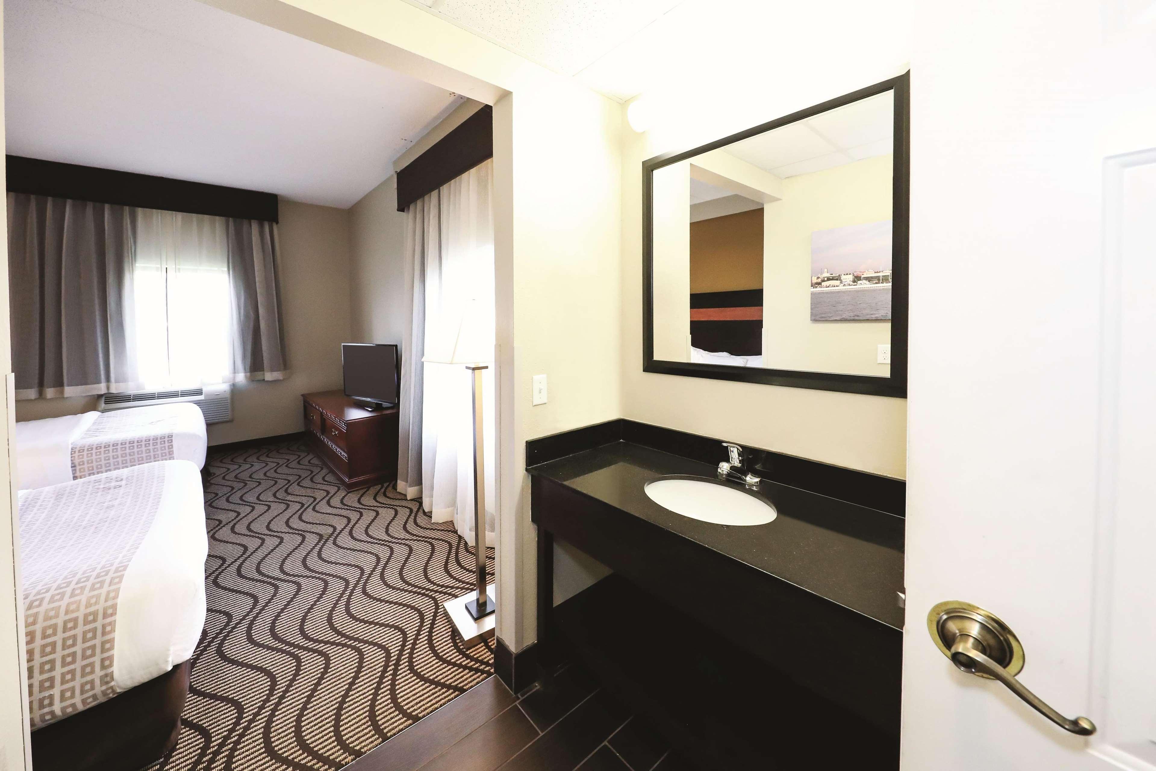 La Quinta Inn By Wyndham Sandusky Near Cedar Point Luaran gambar