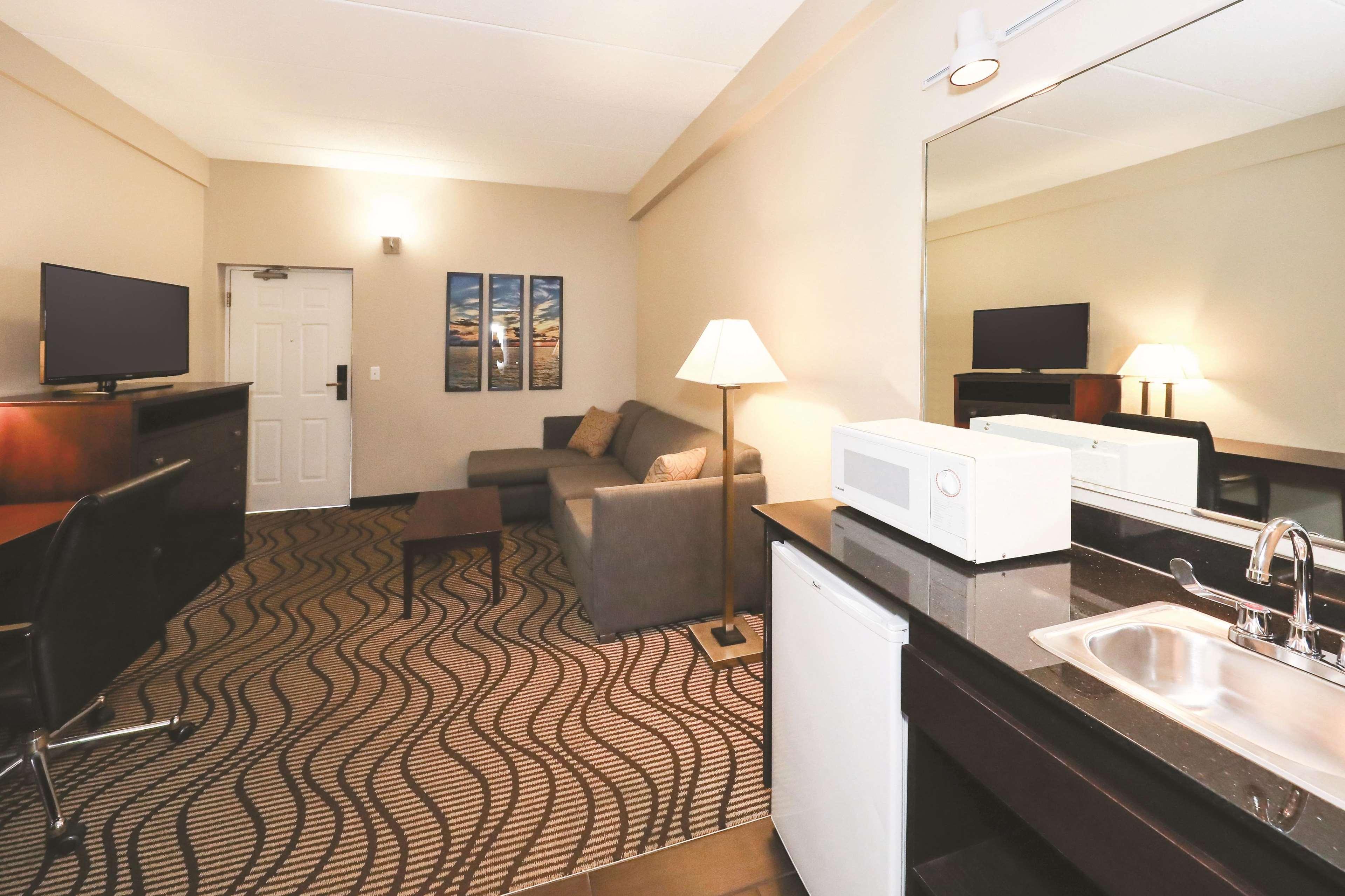 La Quinta Inn By Wyndham Sandusky Near Cedar Point Luaran gambar