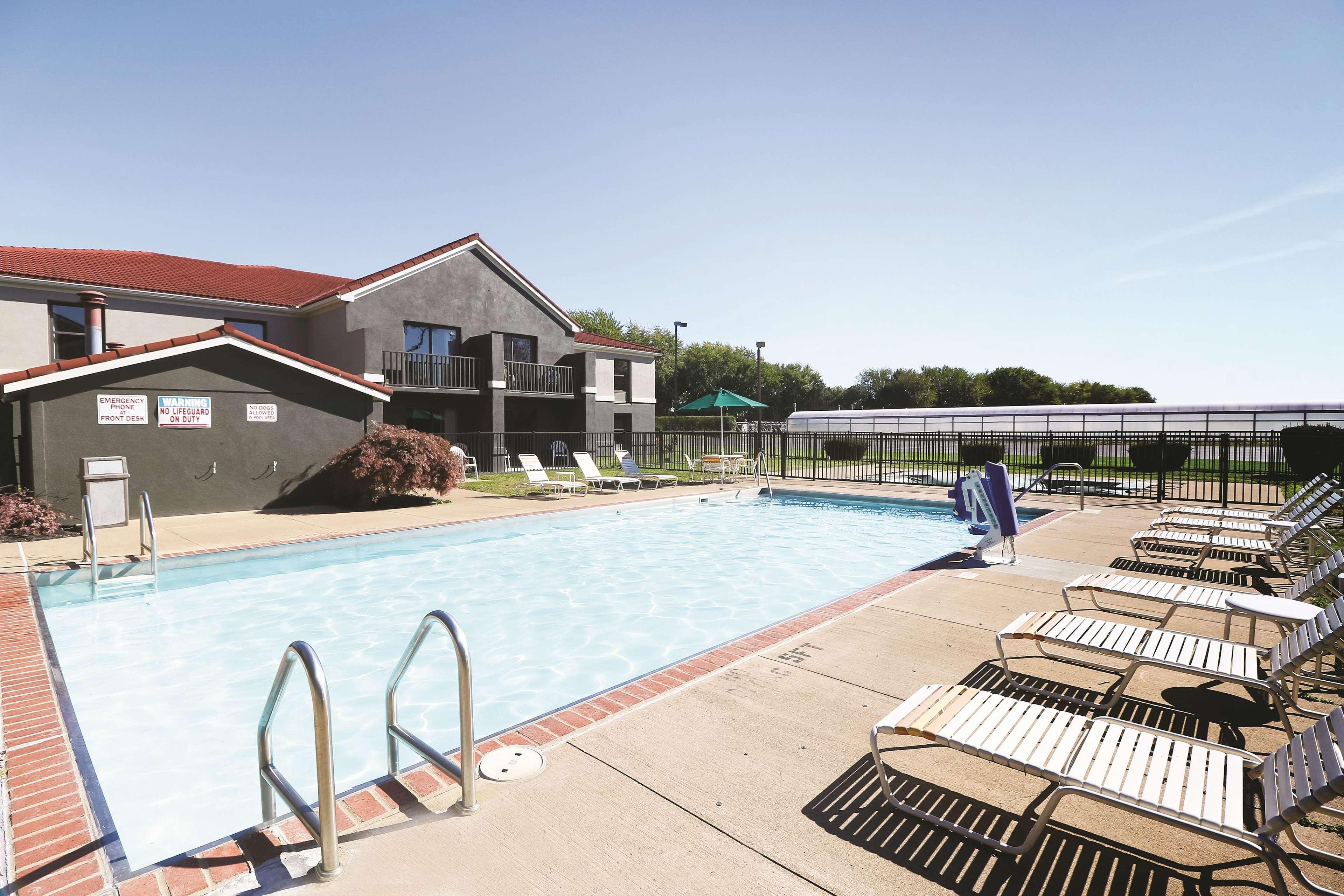 La Quinta Inn By Wyndham Sandusky Near Cedar Point Luaran gambar