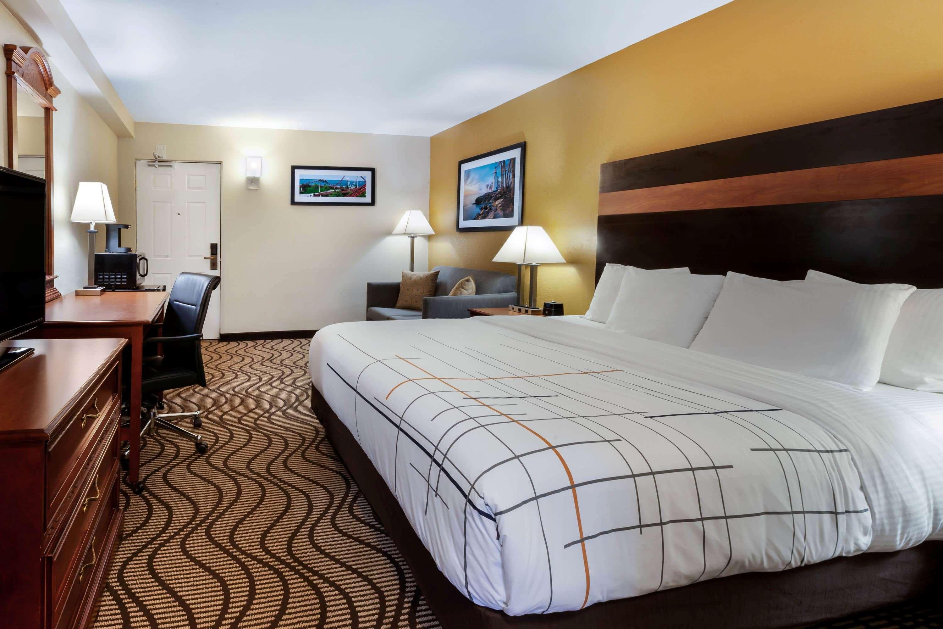 La Quinta Inn By Wyndham Sandusky Near Cedar Point Luaran gambar