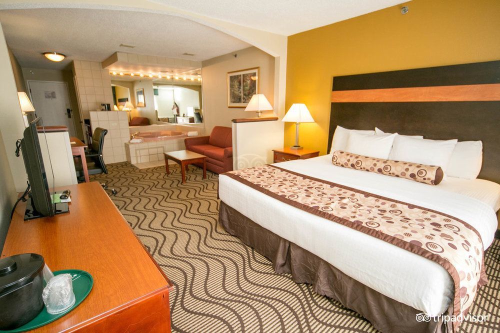 La Quinta Inn By Wyndham Sandusky Near Cedar Point Luaran gambar