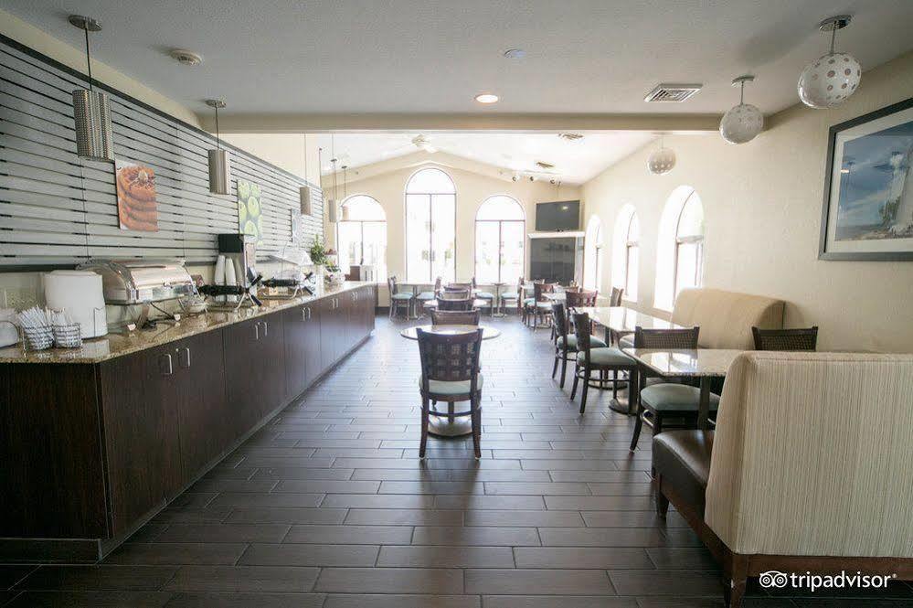 La Quinta Inn By Wyndham Sandusky Near Cedar Point Luaran gambar