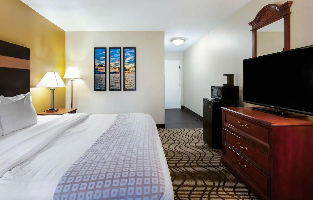 La Quinta Inn By Wyndham Sandusky Near Cedar Point Luaran gambar